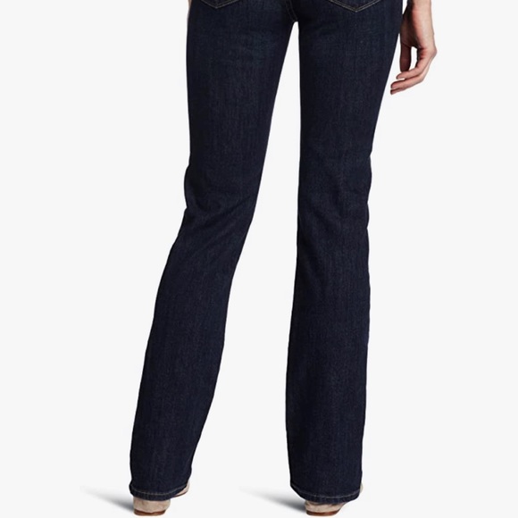 Mid-rise Straight Levi’s - Picture 6 of 7